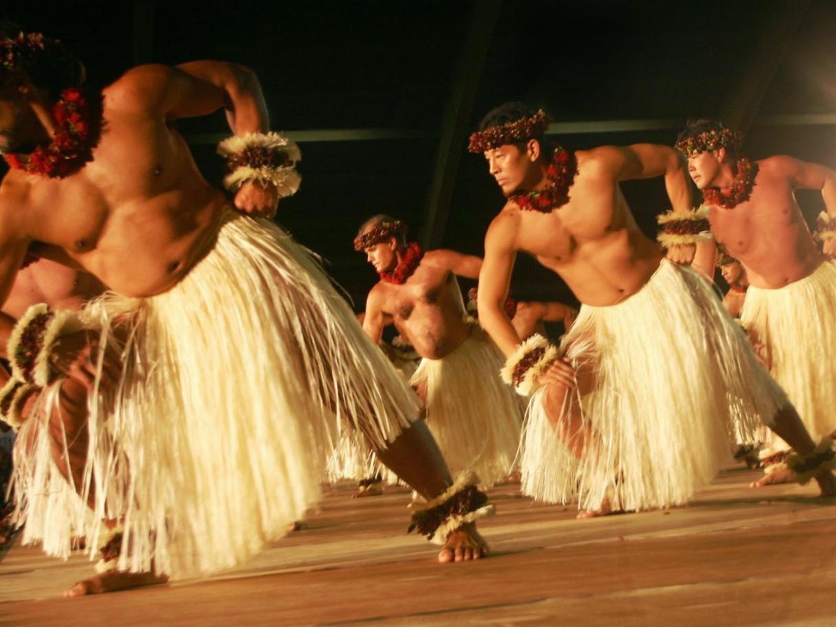 Still from Na Kamalei: The Men of Hula (2006)