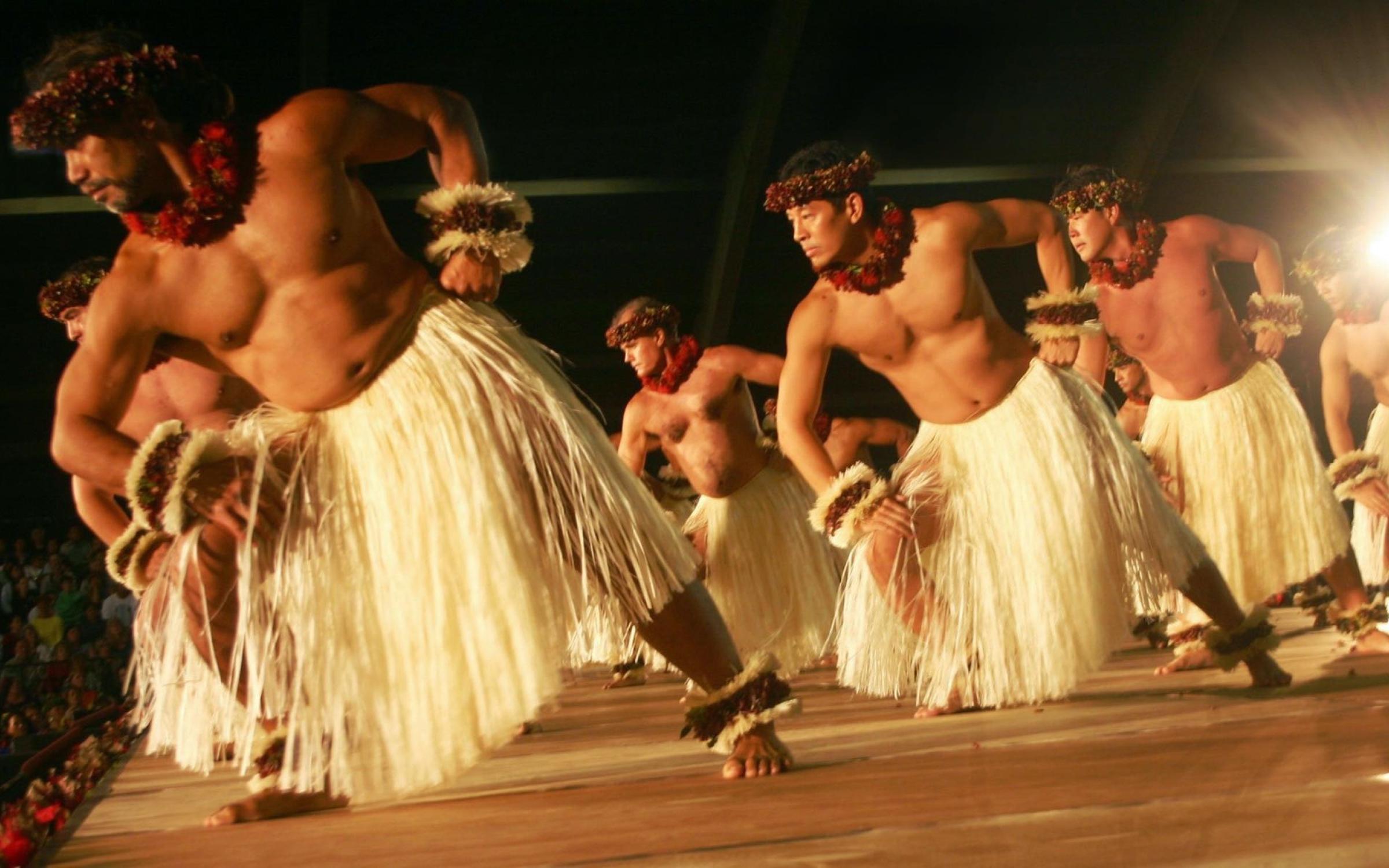 Still from Na Kamalei: The Men of Hula (2006)